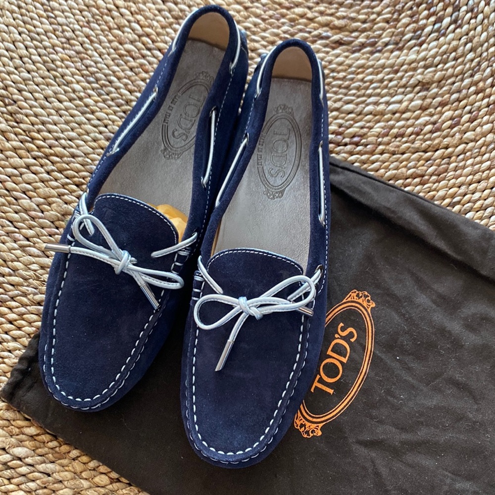 Tod’s Leather Moccasins Navy Blue